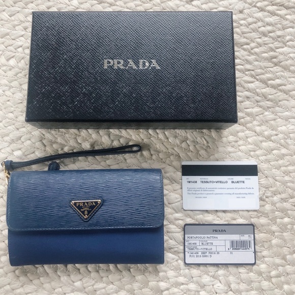 SOLD✨✨Prada tessuto saffiano leather wallet - Picture 4 of 4